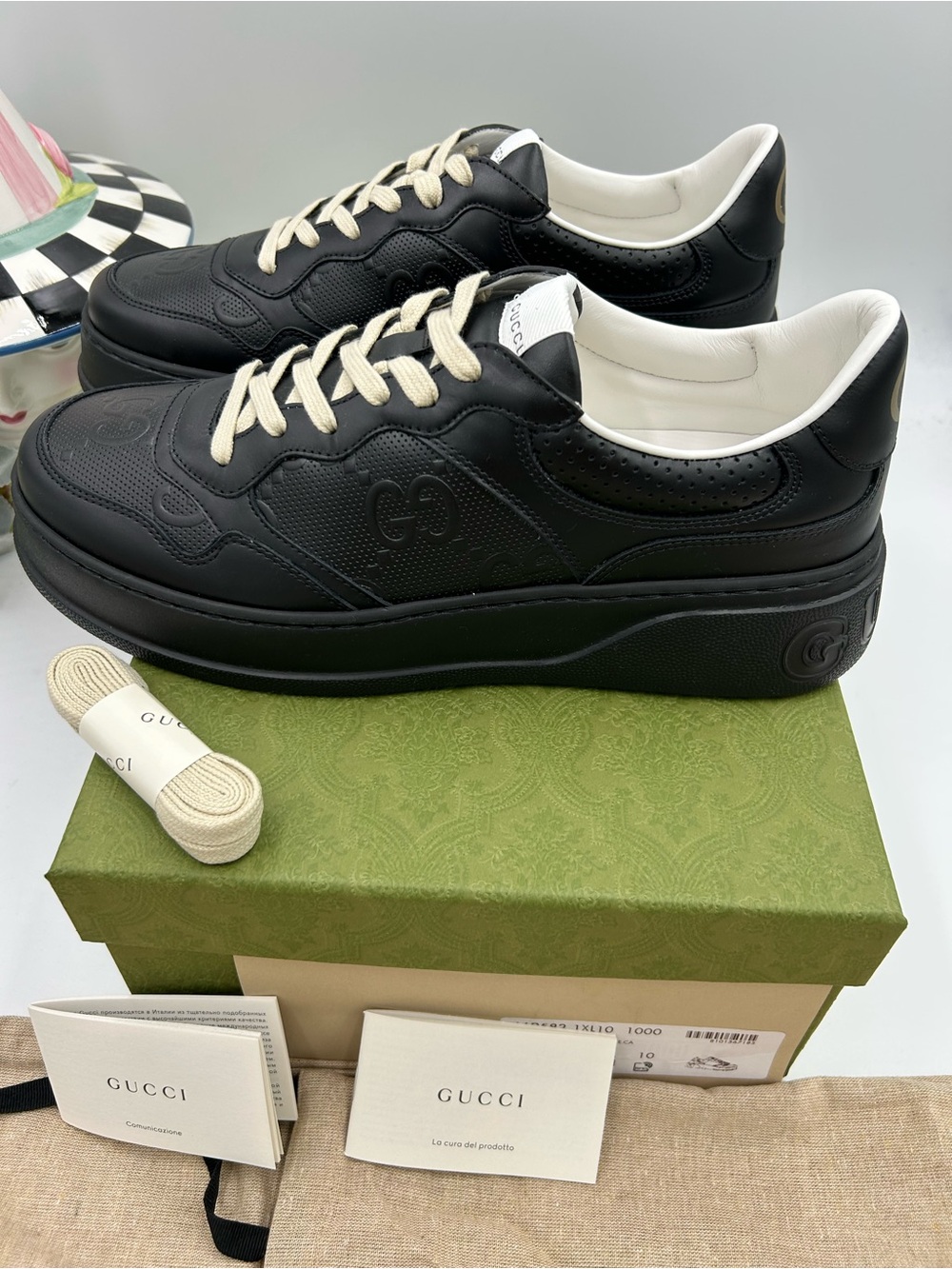Men's Gucci GG embossed black leather sneakers size 10 fits 10.5 US made Italy - Picture 11 of 15